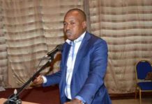 Le ministre de la Jeunesse, de l’Emploi et de la Construction citoyenne, Porte-parole du gouvernement Amadou Koïta