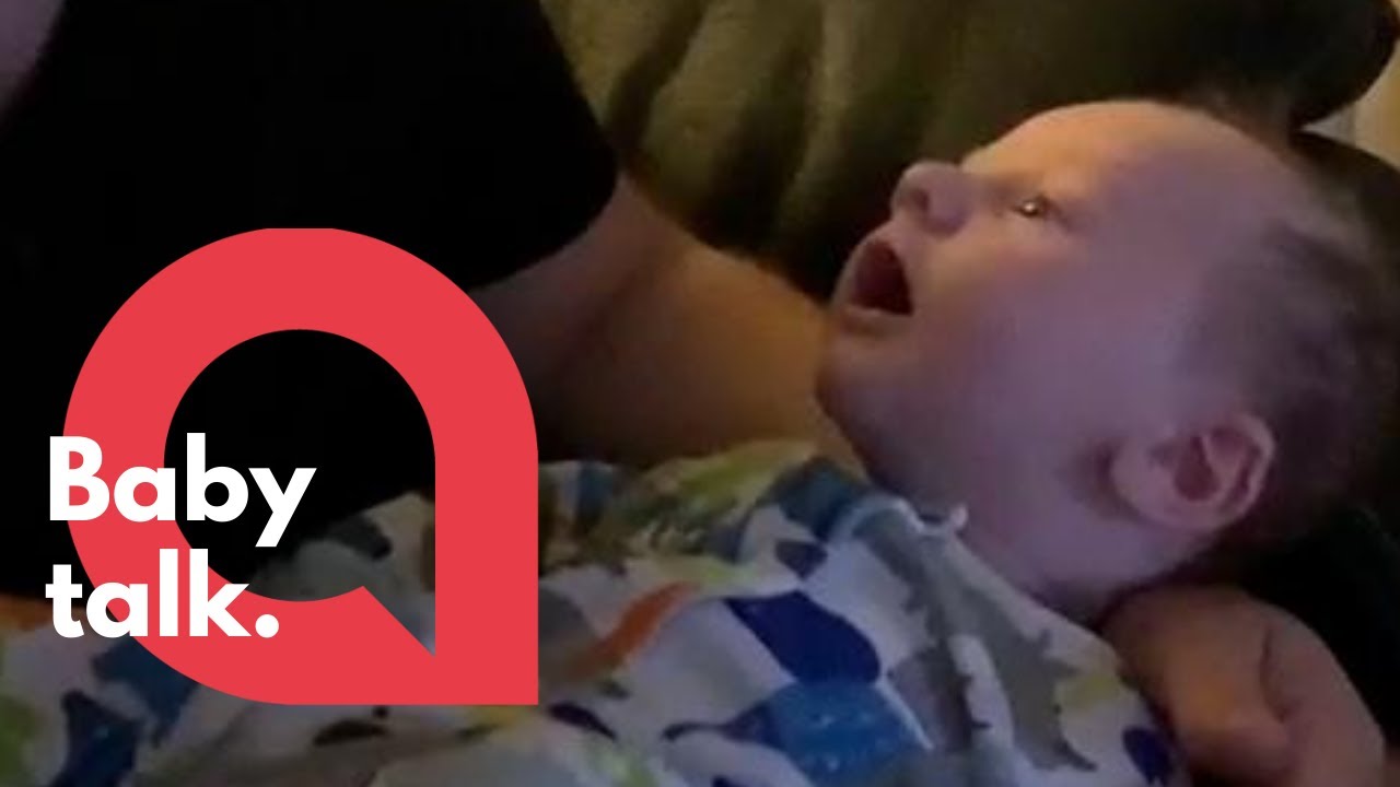 Age De Huit Semaines Ce Bebe Parle Deja Video